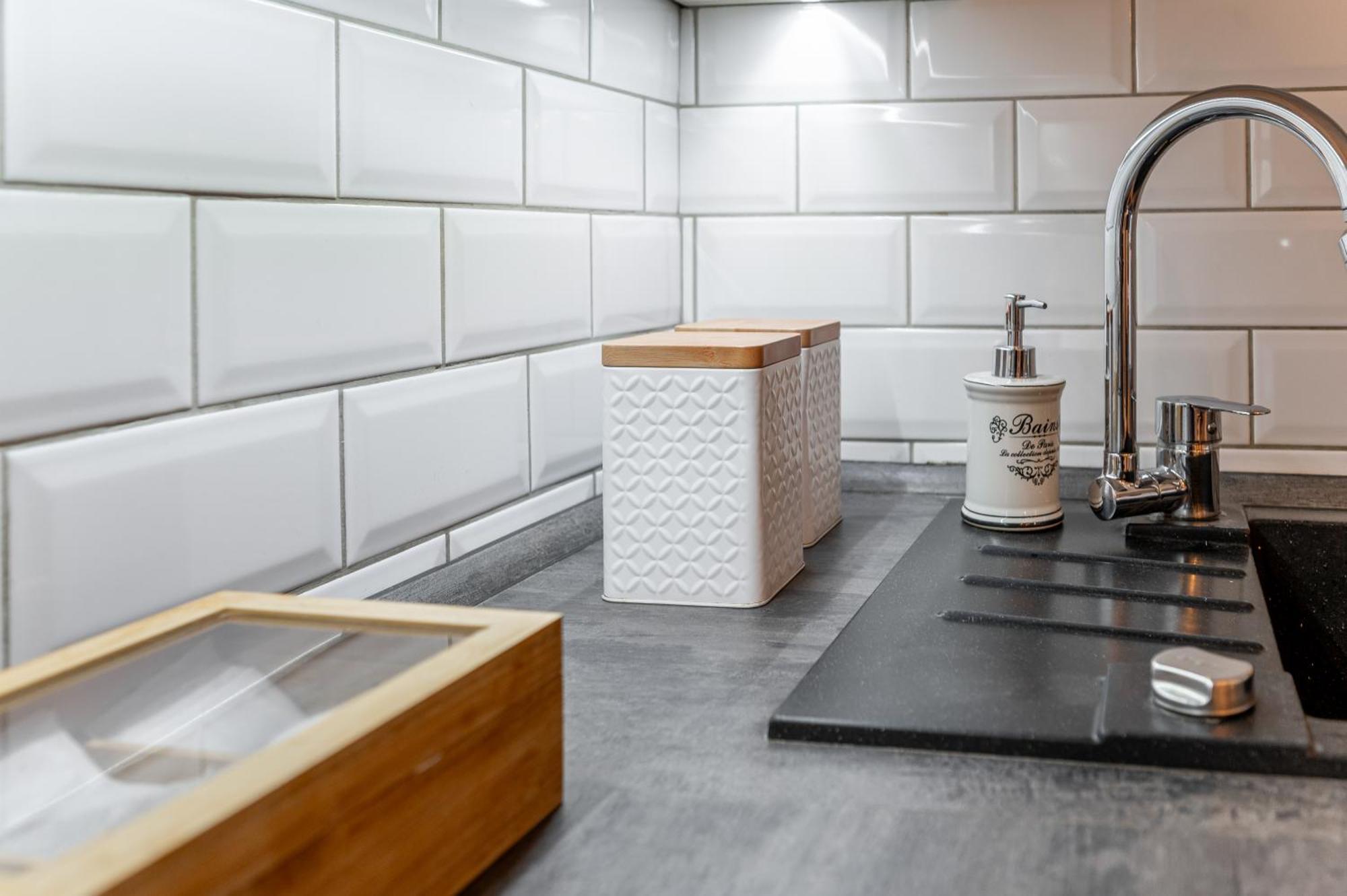 Blizko Stanice Apartment Kosice Center Luaran gambar