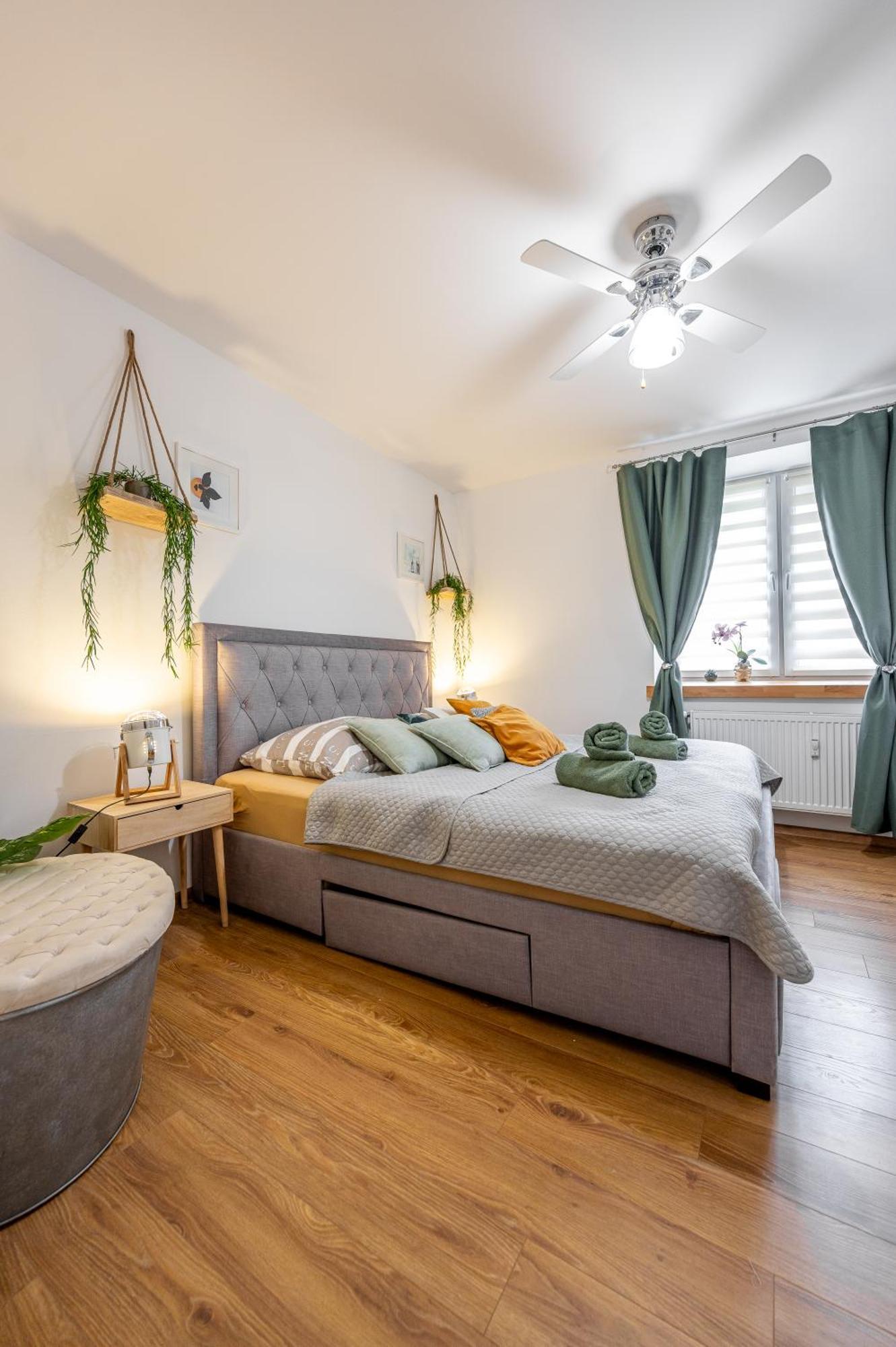 Blizko Stanice Apartment Kosice Center Luaran gambar