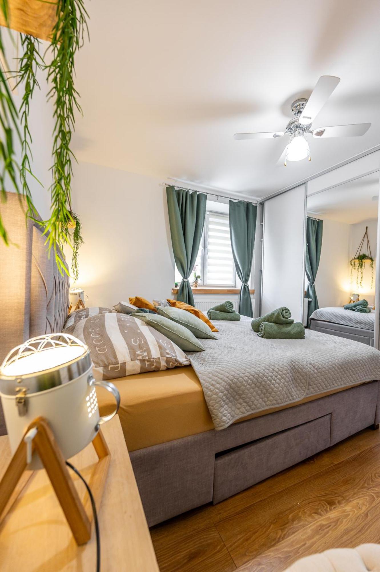 Blizko Stanice Apartment Kosice Center Luaran gambar