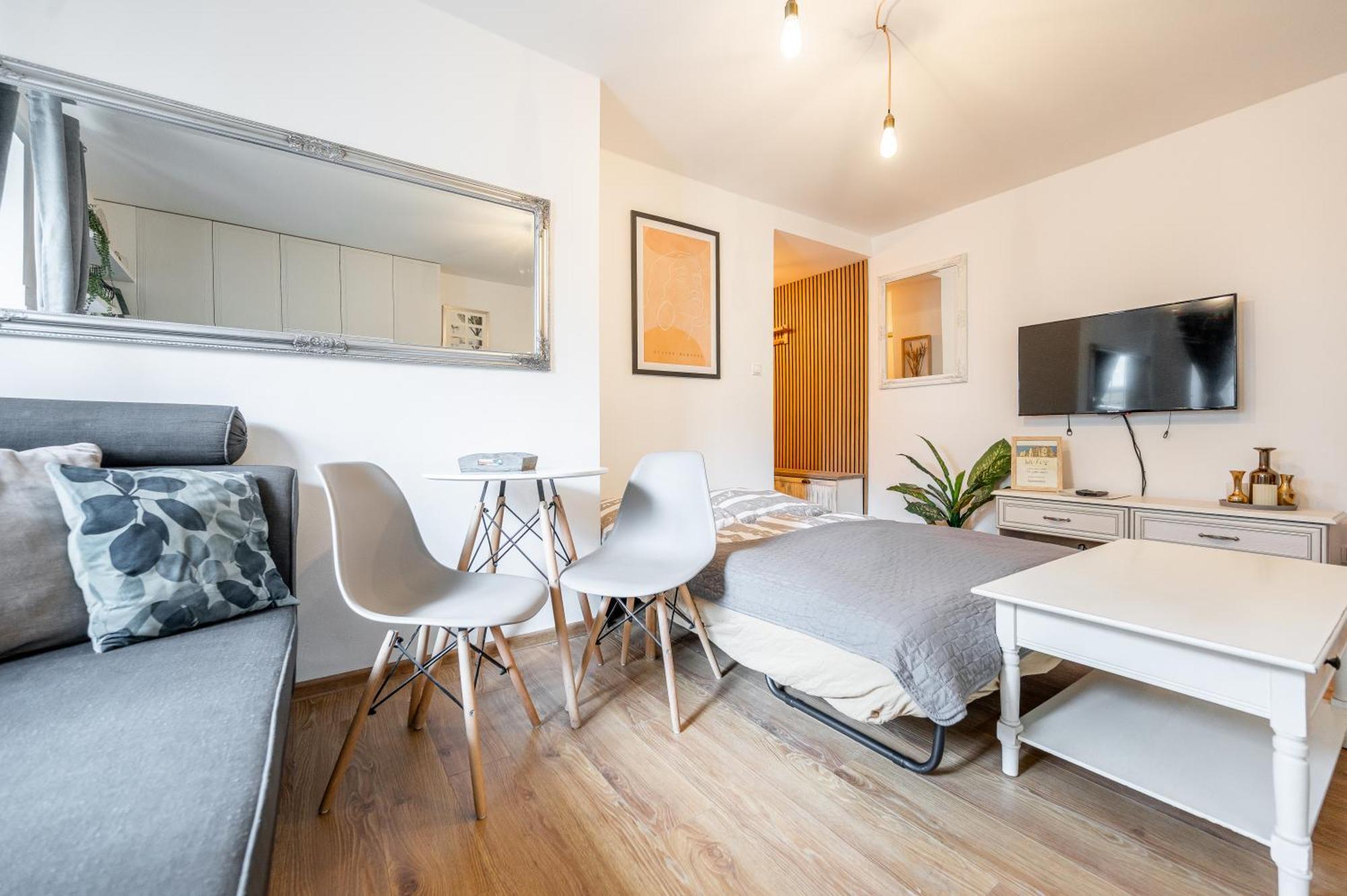 Blizko Stanice Apartment Kosice Center Luaran gambar